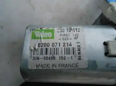 Автозапчастина б/у двигатель заднього склоочисника для renault clio ii fase ii (b/cb0) 1.5 dci diesel 65 cv / 48 kw посилання на oem iam 8200071214  53016612