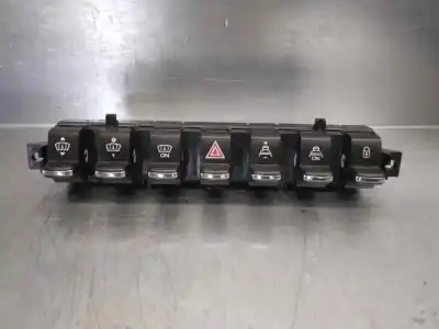 Second-hand car spare part hazard warning lights for peugeot 3008 monospace (0u_) 1.6 hdi oem iam references 96638425xt