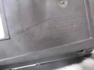 Peça sobressalente para automóvel em segunda mão quadrante por renault clio iii 1.5 dci diesel referências oem iam 8200582705h  8200582705