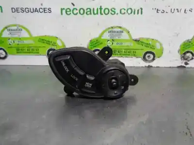 Pièce détachée automobile d'occasion COMMUTATEUR RÉTROVISEUR pour HYUNDAI SANTA FE (SM)  Références OEM IAM 9353026000  9353026020