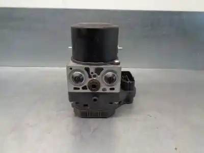 Автозапчастина б/у абс для lexus is 200 (ds2/is2) 220d посилання на oem iam 4454053100  1338008060