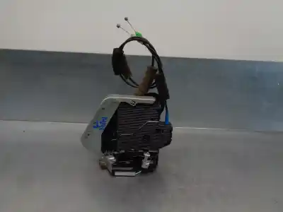 Автозапчасти б/у замок задней правой двери за lexus is 200 (ds2/is2) 220d ссылки oem iam 6905053040  