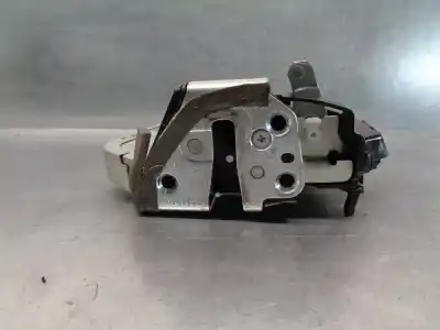 Автозапчасти б/у замок задней правой двери за lexus is 200 (ds2/is2) 220d ссылки oem iam 6905053040  