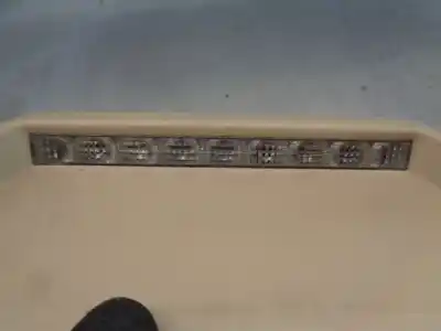 Автозапчасти б/у центральный стоп-сигнал за lexus is 200 (ds2/is2) 220d ссылки oem iam 8100653021b0  