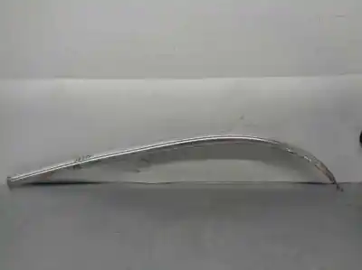 Автозапчастина б/у ПЕРЕДНІ МОЛДИНГИ для MERCEDES-BENZ CLASE E (W114/W115) BERLINA  Посилання на OEM IAM 1156901089  