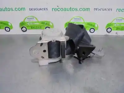 Автозапчастина б/у центральний задній ремін безпеки для toyota yaris (ksp9/scp9/nlp9) 1.4 turbodiesel cat посилання на oem iam h073811  