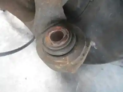 Pezzo di ricambio per auto di seconda mano snodo posteriore sinistro per ssangyong rodius 2.7 turbodiesel cat riferimenti oem iam 4593121000  