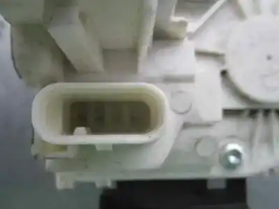 Автозапчасти б/у замок левой передней двери за fiat freemont (345_) 2.0 jtd ссылки oem iam 04589913ae  