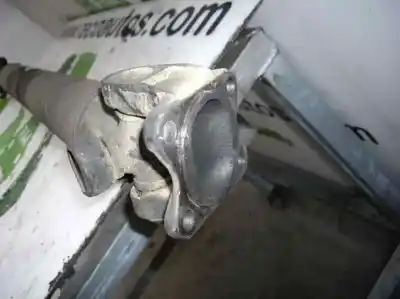 Автозапчасти б/у центральная трансмиссия за ssangyong musso (fj) 2.9 d ссылки oem iam 3320005700 burra 3 lado a 33200057