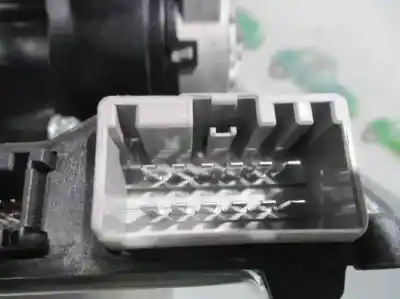 Second-hand car spare part tailgate central locking system  for kia carnival 2.9 crdi vgt active oem iam references 817704d101  16915234