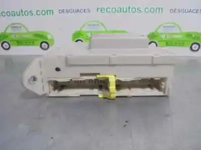 Автозапчасти б/у блок реле/предохранителей за lexus is 200 (ds2/is2) d-cat ссылки oem iam 8273053020  8267253040