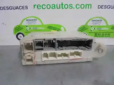 Автозапчасти б/у блок реле/предохранителей за lexus is 200 (ds2/is2) d-cat ссылки oem iam 8273053050  8267253060