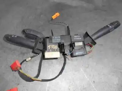 Second-hand car spare part headlights switch for renault clio ii fase i (b/cbo) 1.2 oem iam references 7700432854  61670047