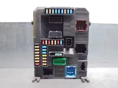 Peça sobressalente para automóvel em segunda mão caixa de fusíveis e relés por peugeot 208 i (ca_, cc_) 1.2 vti 82 referências oem iam 