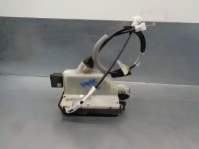 Peça sobressalente para automóvel em segunda mão fechadura da porta traseira esquerda por peugeot 208 i (ca_, cc_) 1.2 vti 82 referências oem iam 