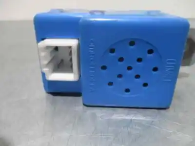 Peça sobressalente para automóvel em segunda mão sensor por kia carnival 2.9 crdi vgt active referências oem iam 957104d010  