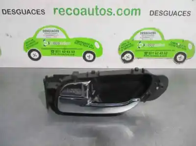 Second-hand car spare part interior left rear handle for ssangyong rodius 2.7 turbodiesel cat oem iam references 7241021000