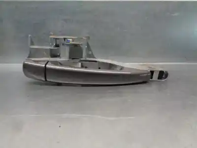 Peça sobressalente para automóvel em segunda mão puxador exterior frente direito por peugeot 208 i (ca_, cc_) 1.2 vti 82 referências oem iam 