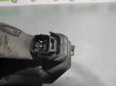 Second-hand car spare part rear left door lock for ssangyong rodius 2.7 turbodiesel cat oem iam references 7131021004  