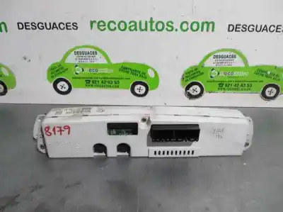 Second-hand car spare part multifunction display for ssangyong rodius 2.7 turbodiesel cat oem iam references 8025021020  