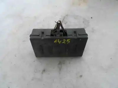 Second-hand car spare part fuse box unit for citroen berlingo xtr 1.6 hdi 92 oem iam references   