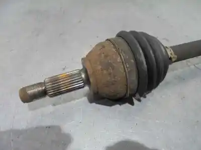 Second-hand car spare part front left transmission for ford fiesta (cbk) 1.6 tdci cat oem iam references 1697493  