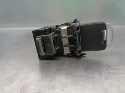 Second-hand car spare part ignition switch for volvo v40 básico oem iam references 28227917  ah4n15607ae