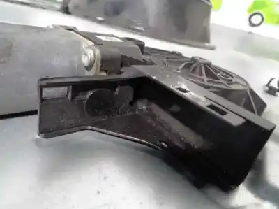 Peça sobressalente para automóvel em segunda mão elevador de vidros dianteira esquerda por ford focus lim. (cb4) 1.6 tdci cat referências oem iam 4m5114a389  
