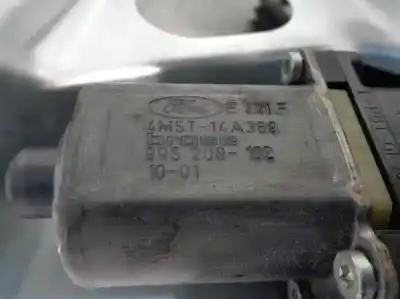Peça sobressalente para automóvel em segunda mão elevador de vidros dianteira esquerda por ford focus lim. (cb4) 1.6 tdci cat referências oem iam 4m5114a389  