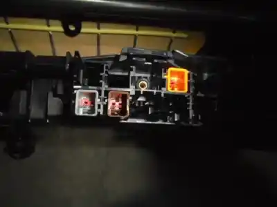 Peça sobressalente para automóvel em segunda mão assento dianteiro direito por volvo v40 básico referências oem iam   