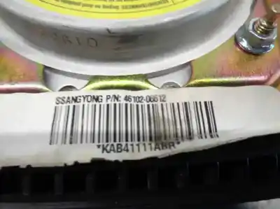 Автозапчастина б/у передня ліва подушка безопасности для ssangyong korando 2.9 turbodiesel cat посилання на oem iam 8620134501lba  46102066012