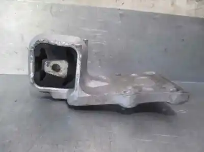 Second-hand car spare part engine support for opel sintra 2.2 16v cat (x 22 xe) oem iam references 012197c