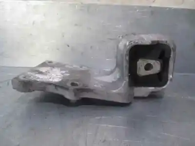 Second-hand car spare part engine support for opel sintra 2.2 16v cat (x 22 xe) oem iam references 121296a