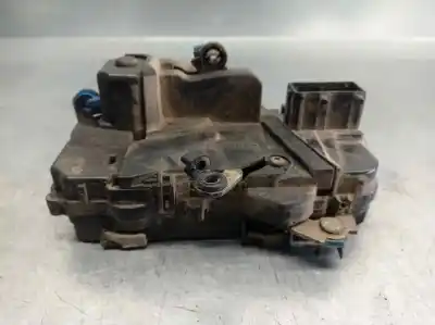 Second-hand car spare part left front door lock for citroen berlingo 1.9 d multispace oem iam references   