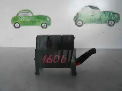 Pezzo di ricambio per auto di seconda mano scatola relè/fusibili per opel sintra 3.0 v6 cat riferimenti oem iam 12077866