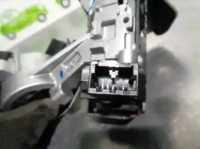 Автозапчастина б/у стартер для opel corsa e (x15) 1.4 turbo (08 68) посилання на oem iam 13496392  f00hj00493