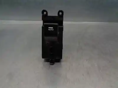 Peça sobressalente para automóvel em segunda mão botão / interruptor elevador vidro traseiro direito por hyundai i40 1.7 crdi cat referências oem iam 935803z0504x