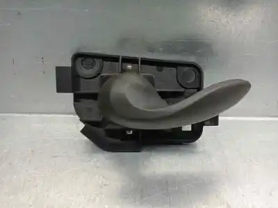 Peça sobressalente para automóvel em segunda mão puxador interior dianteiro esquerdo por fiat punto berlina (188) 1.2 8v dynamic referências oem iam 