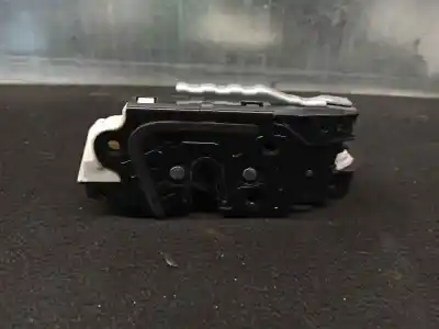 Автозапчастина б/у замок передній праві двері для skoda fabia (5j2 ) 1.2 посилання на oem iam 5n1837016c  