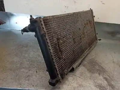 Автозапчастина б/у водяний радіатор для seat toledo (1l) 2.0 посилання на oem iam 1l0121253e  