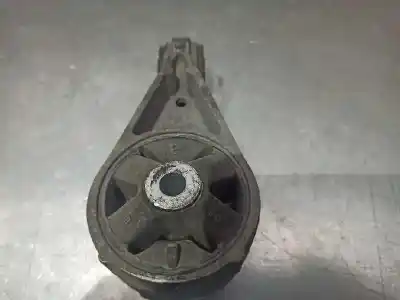 Second-hand car spare part gearbox support for mini mini (r50,r53) 1.6 16v cat 116 cv / 85 kw oem iam references 675640602  