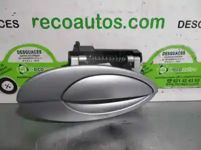 Peça sobressalente para automóvel em segunda mão puxador exterior traseiro direito por citroen c5 break 2.2 hdi sx automático referências oem iam 9101s8