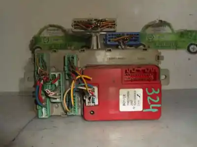 Second-hand car spare part FUSE BOX UNIT for MG SERIE 400 (RT)  OEM IAM references YWC104500  52010268D