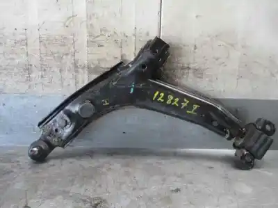 Pezzo di ricambio per auto di seconda mano braccio di sospensione anteriore sinistro inferiore per daewoo aranos 1.8 riferimenti oem iam 