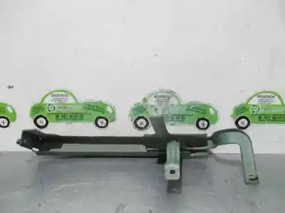 Pezzo di ricambio per auto di seconda mano faro anteriore destro per opel monterey 3.0 dti cat riferimenti oem iam   