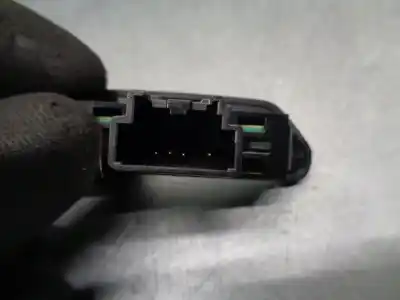 Pezzo di ricambio per auto di seconda mano interruttore per ford ka (ru8) 1.2 riferimenti oem iam 735611230  