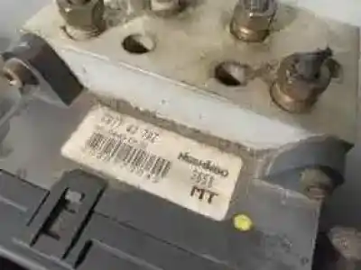 Peça sobressalente para automóvel em segunda mão abs por mazda premacy (cp) 2.0 td referências oem iam cb77437az  a104400132