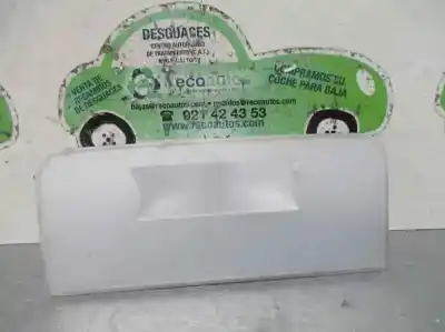 Second-hand car spare part INTERIOR LIGHT for BMW SERIE 1 BERLINA (E81/E87)  OEM IAM references 6951252  6951252