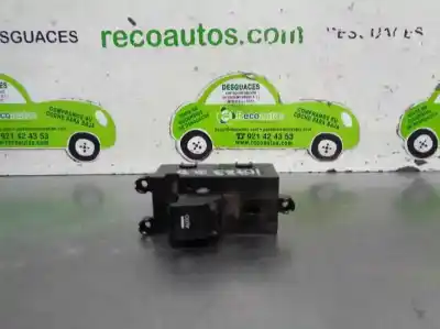 Peça sobressalente para automóvel em segunda mão botão / interruptor elevador vidro dianteiro direito por hyundai i40 1.7 crdi cat referências oem iam 935763z000