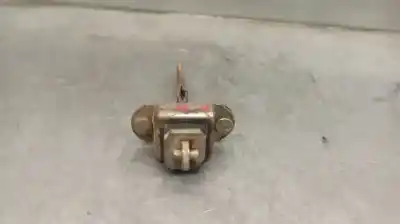 Автозапчасти б/у дверной фиксатор за isuzu pick-up (2000) 2.5 ссылки oem iam   